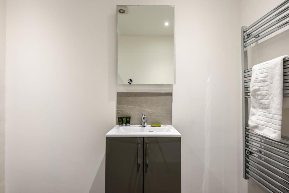Lovely Compact 1 Bed Apartment In Leeds Leeds  Bagian luar foto